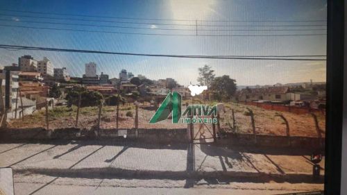 Terreno à venda, 723 m² por R$ 860.000,00 - Heliópolis - Belo Horizonte/MG