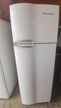 Geladeira Continental frost free 
