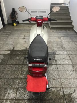 Honda Dream 100