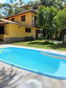 Casa para temporada a 10 minutos de Itaipava 