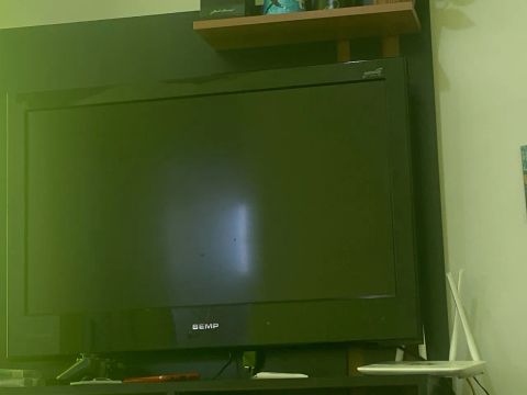 TV Semp LCD 32 polegadas não é smart 