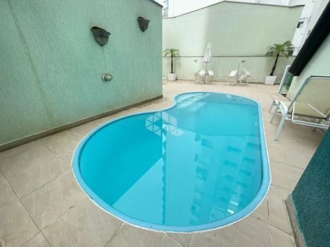Apartamento em Centro