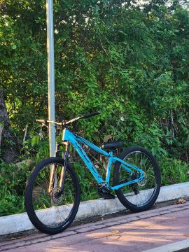 Bike aro 26 com quadro 29