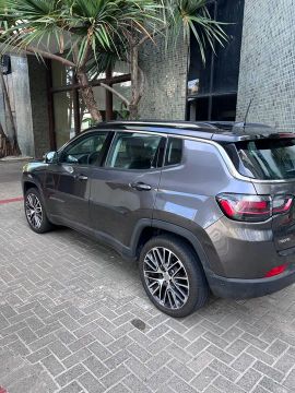 JEEP COMPASS LIMITED 21/22 28.000KM
