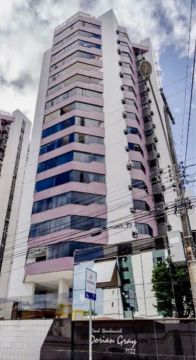Oportunidade Única Excelente apartamento com incríveis 256 metros Lagoa Nova 
