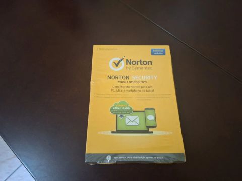 Norton Security para 1 Dispositivo - 1 Ano