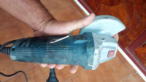 Esmerilhadeira e lixadeira no precinho vem pra negociar 