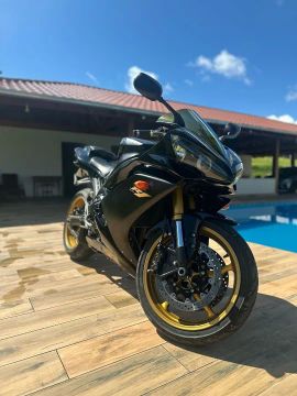 I/YAMAHA YZF R1