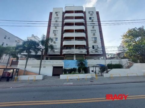 Excelente Apartamento 3 dormitório(s) em Trindade - Florianópolis