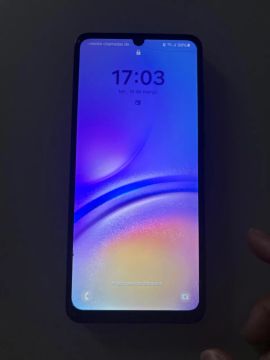 Smartphone Preto - semi novo