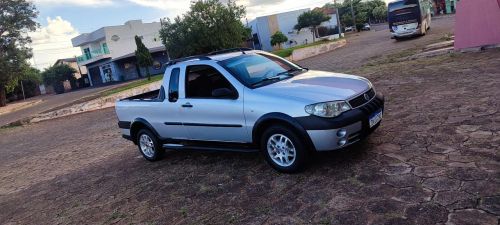 FIAT STRADA 2005 Usados e Novos