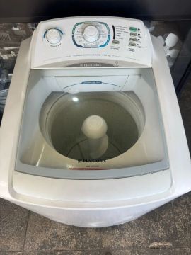 MÁQUINA DE LAVAR ELECTROLUX 10kg (com garantia)