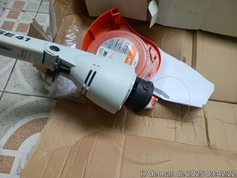 Roçadeira Stihl FSE 41 usada 