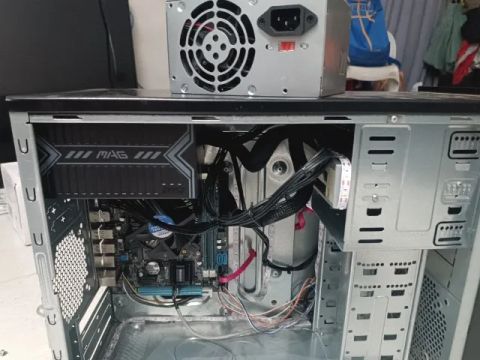 Pc de escritório (xeon e3 1225 v3 ,SSD 120gb