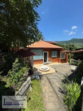 Casa em Santa Branca - Miguel Pereira