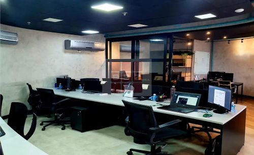 Sala comercial à venda em SP: 1 sala, 1 banheiro, 1 vaga, 41m² na Chácara Santo Antonio