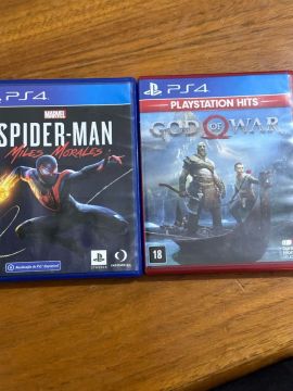 God of War e Spider-Man: Miles Morales - PS4