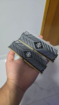 Kit Memória Ram DDR4 XPG 2x8GB 3200mhz (16GB)