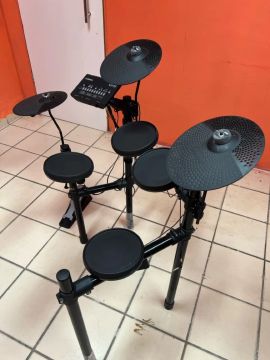 Bateria Eletrônica Yamaha DTX402K