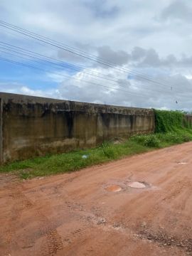 Terreno no bairro da floresta