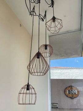 Lustre em ferro