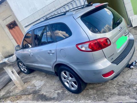 Santa Fe  de 5 lugares 4x4
