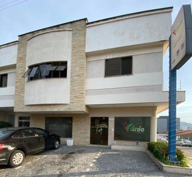 Alugo sala comercial em excelente localização 