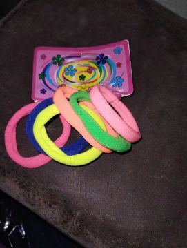 Elásticos de cabelo coloridos