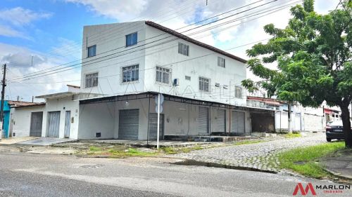 Ponto Comercial em Neópolis, plano, 4 salas, boa localização, 27m².