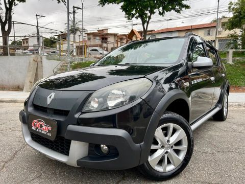 Renault Sandero StepWay 2013
