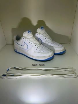 Nike Air Force 1 Low - Branco com Azul - Tamanho 40