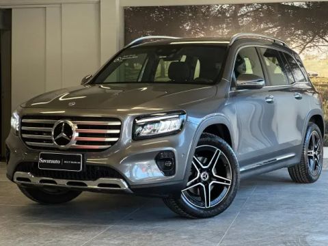 Mercedes GLB 200 Progressive 2024 com 3 mil KM R$335.900,00