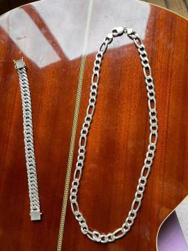 Conjunto de corrente e pulseira prata 925
