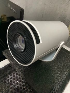 Projetor com Android 4k