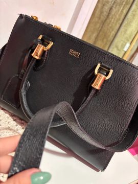 Bolsa Schutz Preta
