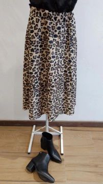 Saia midi animal print