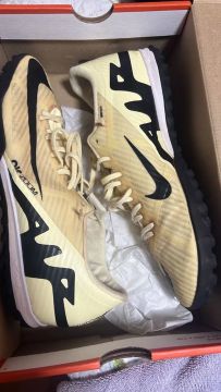 Chuteira nike mercurial socity