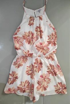 Macacão Floral Branco (Leia a descrição)