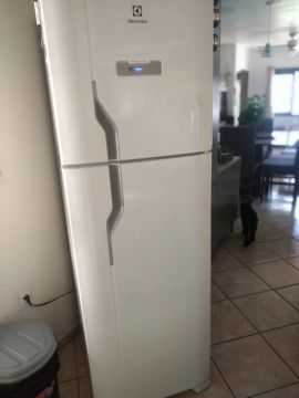 Geladeira Duplex Electrolux frost free