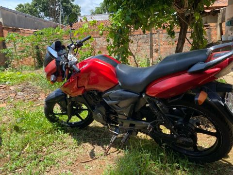 Moto Dafra Apache 150 