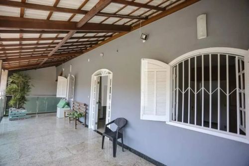 CASA P/LOCAÇÃO 234M², 4 QUARTOS, 2 VAGAS