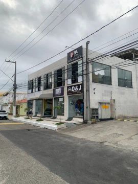 Sala comercial na Atalaia