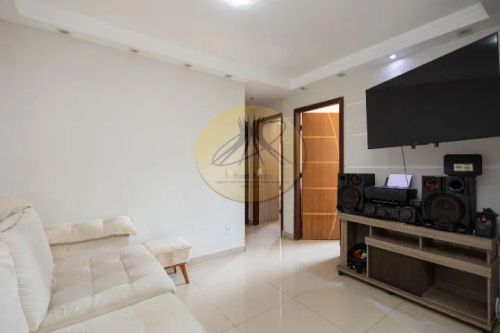3 quartos reformado, piso porcelanato, projeto de iluminação, com armários