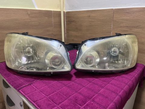 Faróis dianteiros originais GM Corsa Classic 