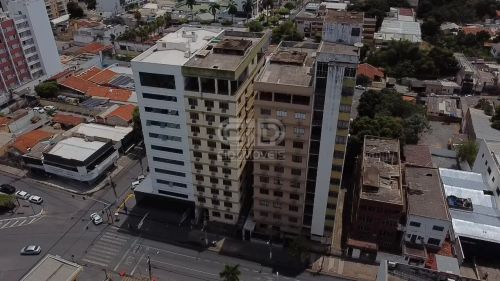 Prédio com 10 pavimentos à Venda no Centro Norte