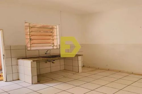Casa à locação no bairro VL MENDONÇA, ARAÇATUBA cod:6207