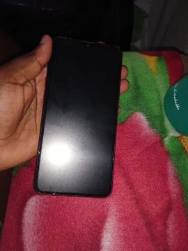 Celular Android em ótimo estado