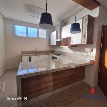 Casa para ALUGUEL no condomínio Campos do Conde 1 em Tremembé-SP