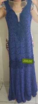 Vestido de renda azul escuro