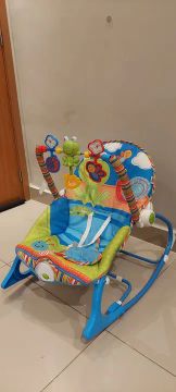 Cadeira de bebê balança